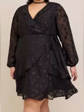 Torrid Dress Women Plus Size 3 Mini Clip Star Tie Side Wrap Waist Ruffle Dress
